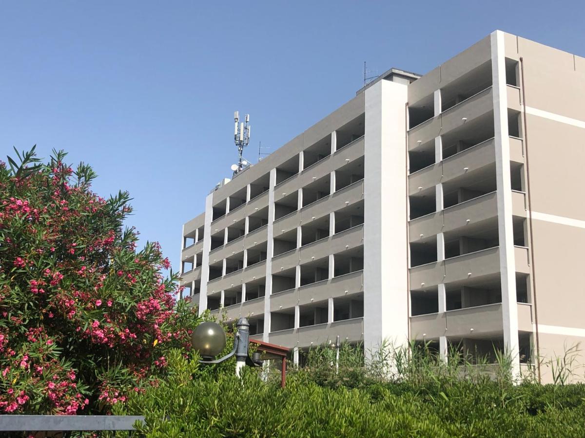 Belvedere ليدو أدريانو المظهر الخارجي الصورة